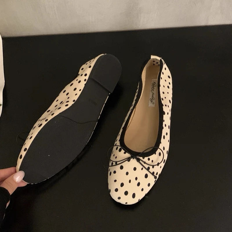 Women's Ballet Flat Shoes with Bow – Elegant Slip-On Flats