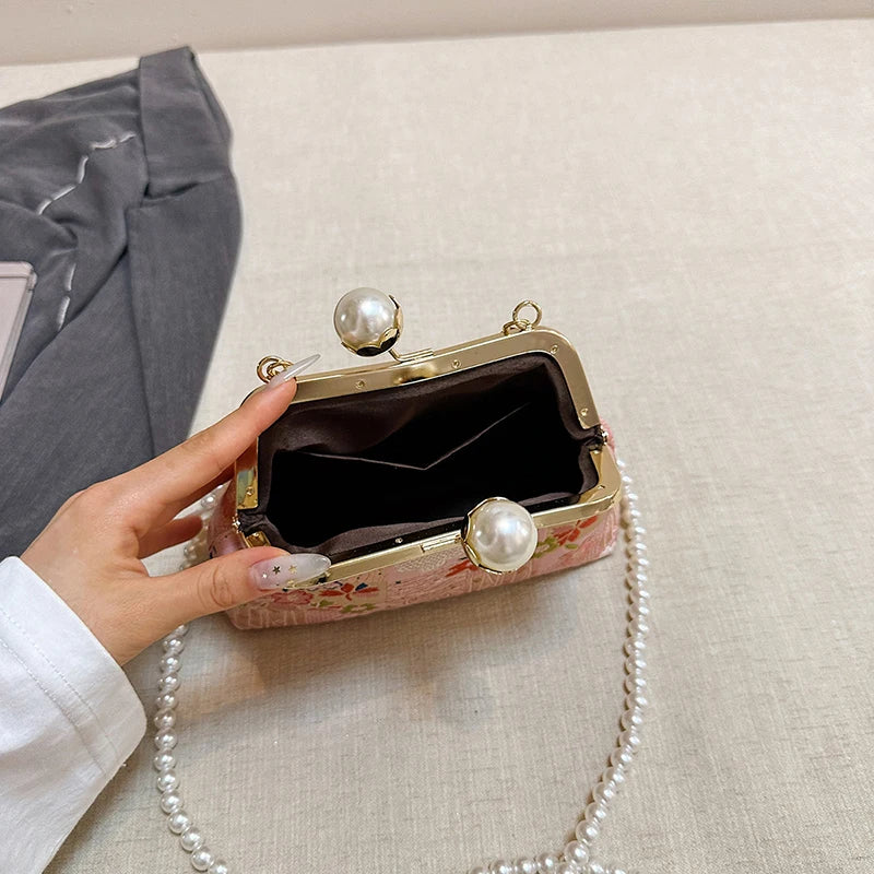 Floral Embroidery Kiss-Lock Shoulder Bag with Pearl Chain