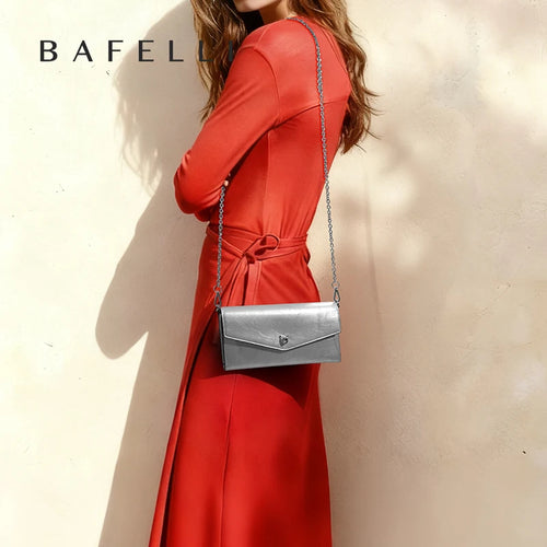 Leather Chain Wallet Bag – Long Envelope Clutch with Cat Clasp
