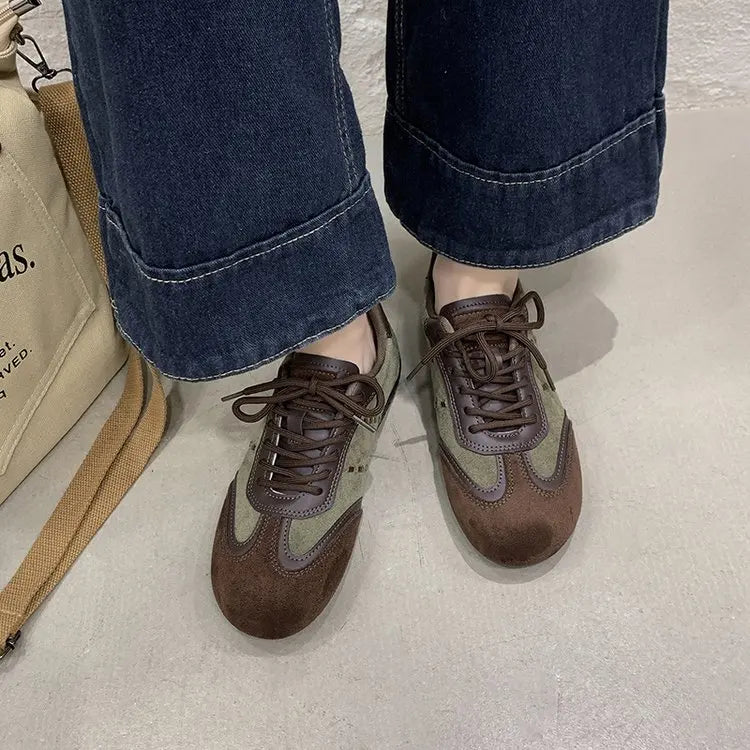 Retro Color-Block Lace-Up Sneakers for Women – Flat Casual Sport Shoes