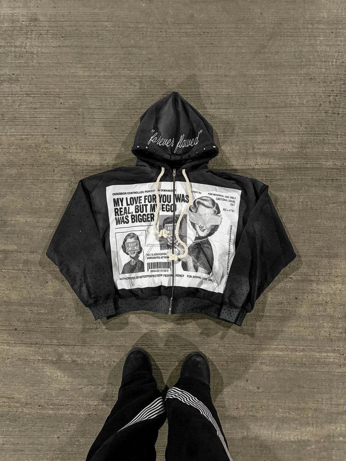 Y2K Gothic Punk Two-Piece Set – Zip Hoodie & Graphic Pants