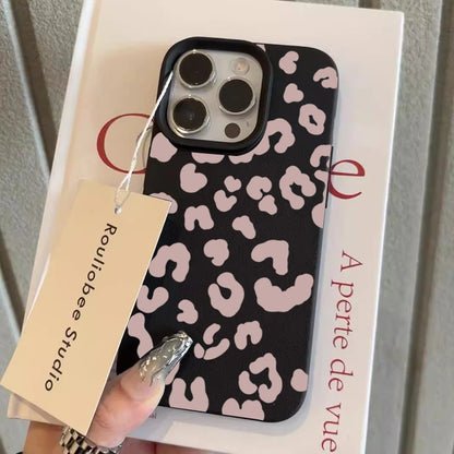Pink Leopard Print iPhone Case – Silicone Cover for iPhone 11–17 Series