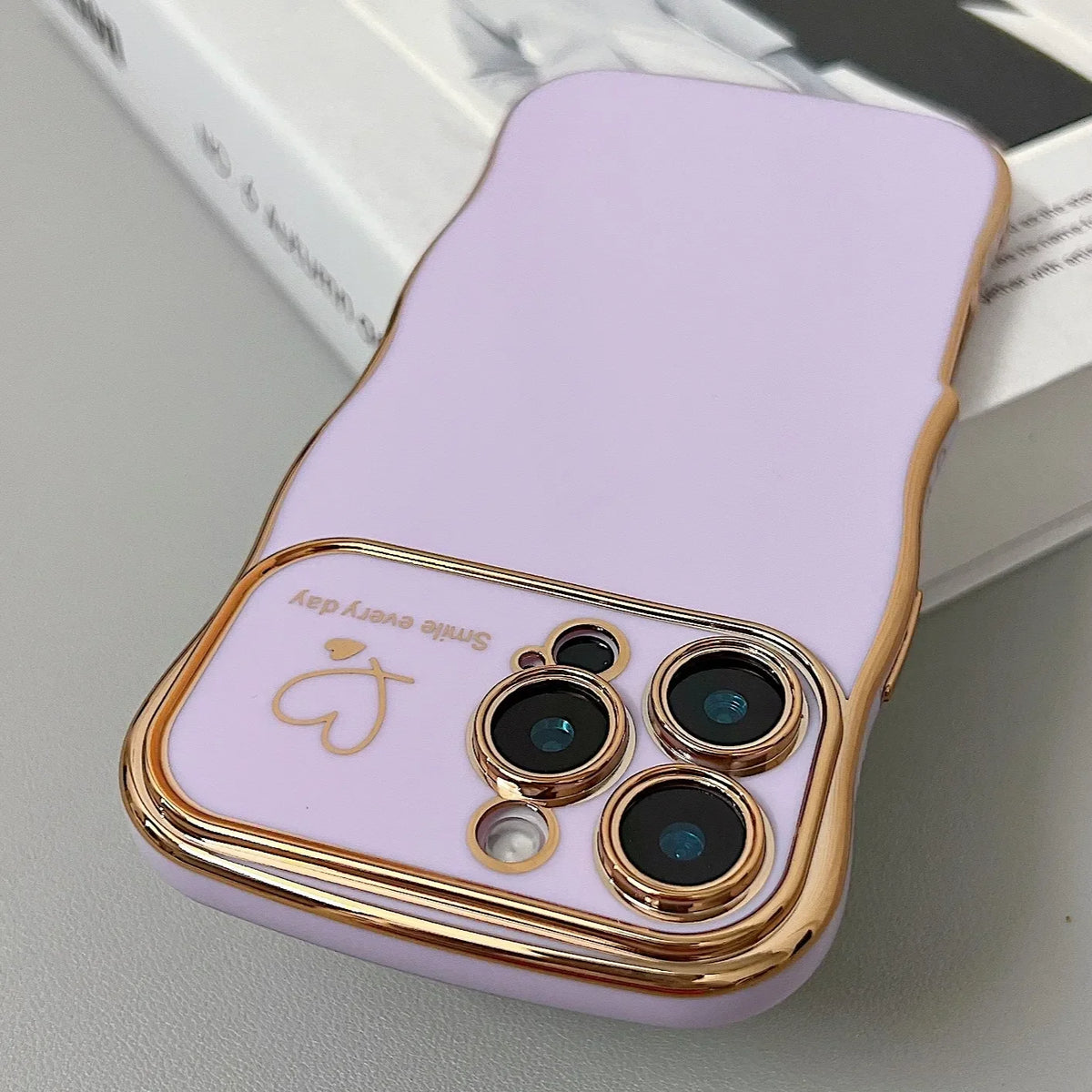 Electroplating Wave Heart iPhone Case – Gold Plated TPU Cover