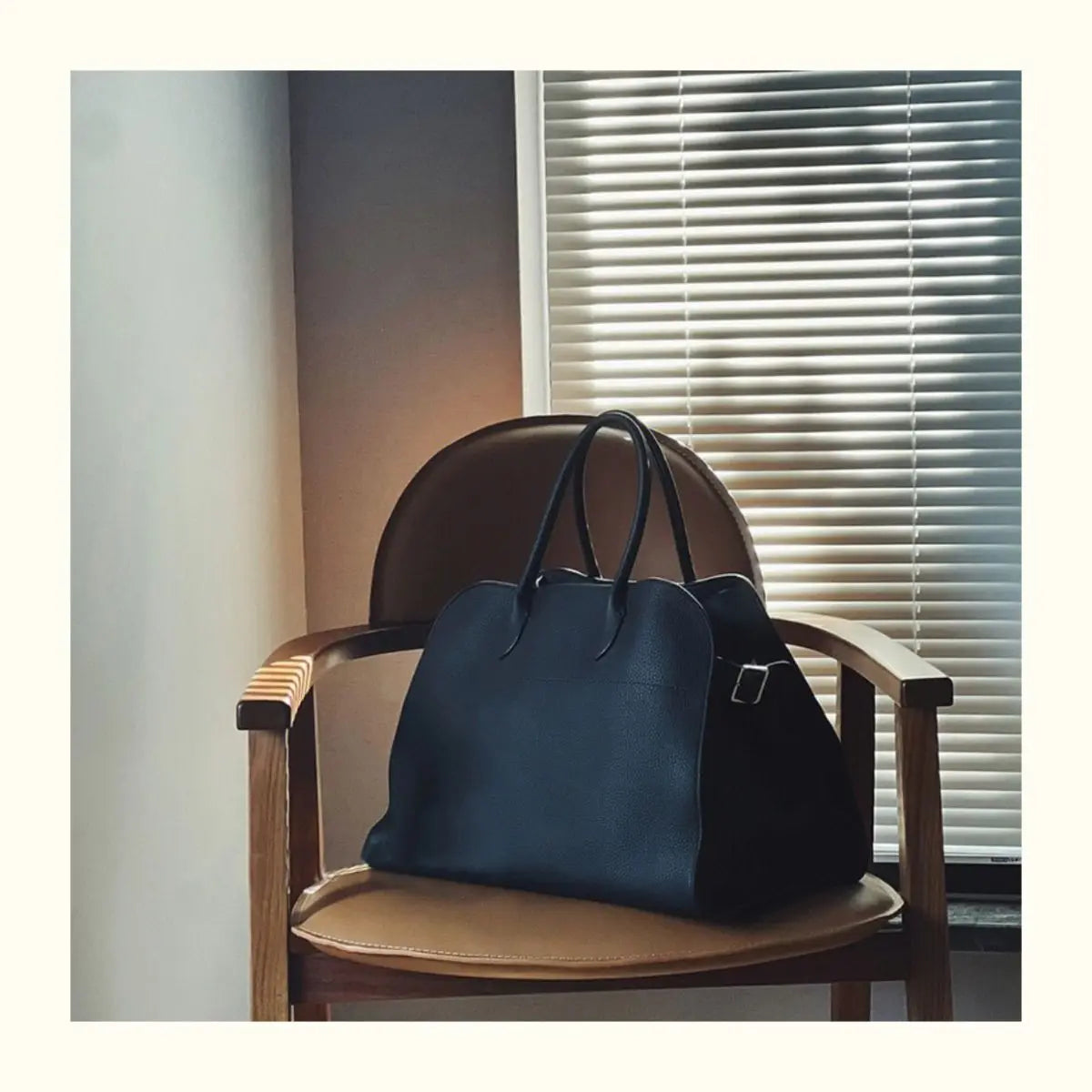 Large Capacity Retro PU Leather Tote Bag for Women
