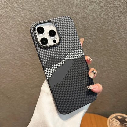 Carbon Fiber MagSafe iPhone Case – iPhone 17 / 16 / 15 / 14 / 13 / 12 Series