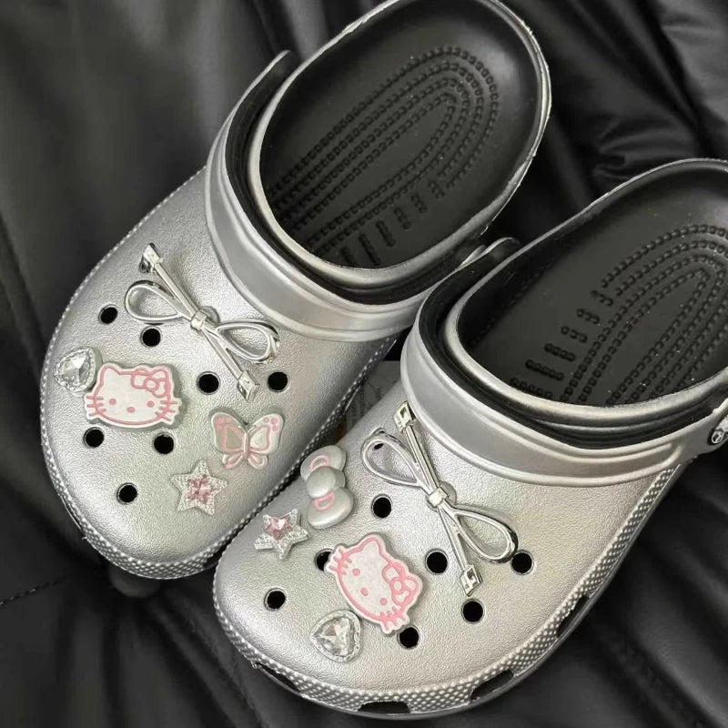 Hello Kitty Silvery Shoe Charms Set