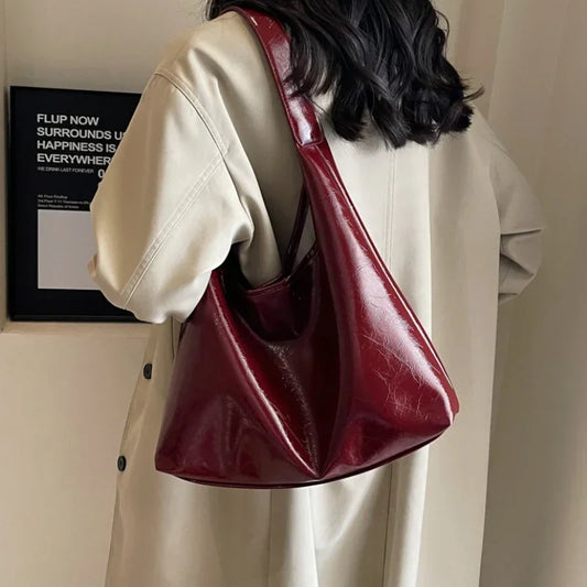 Large Capacity Red Bag For Women 2026 New Retro Texture