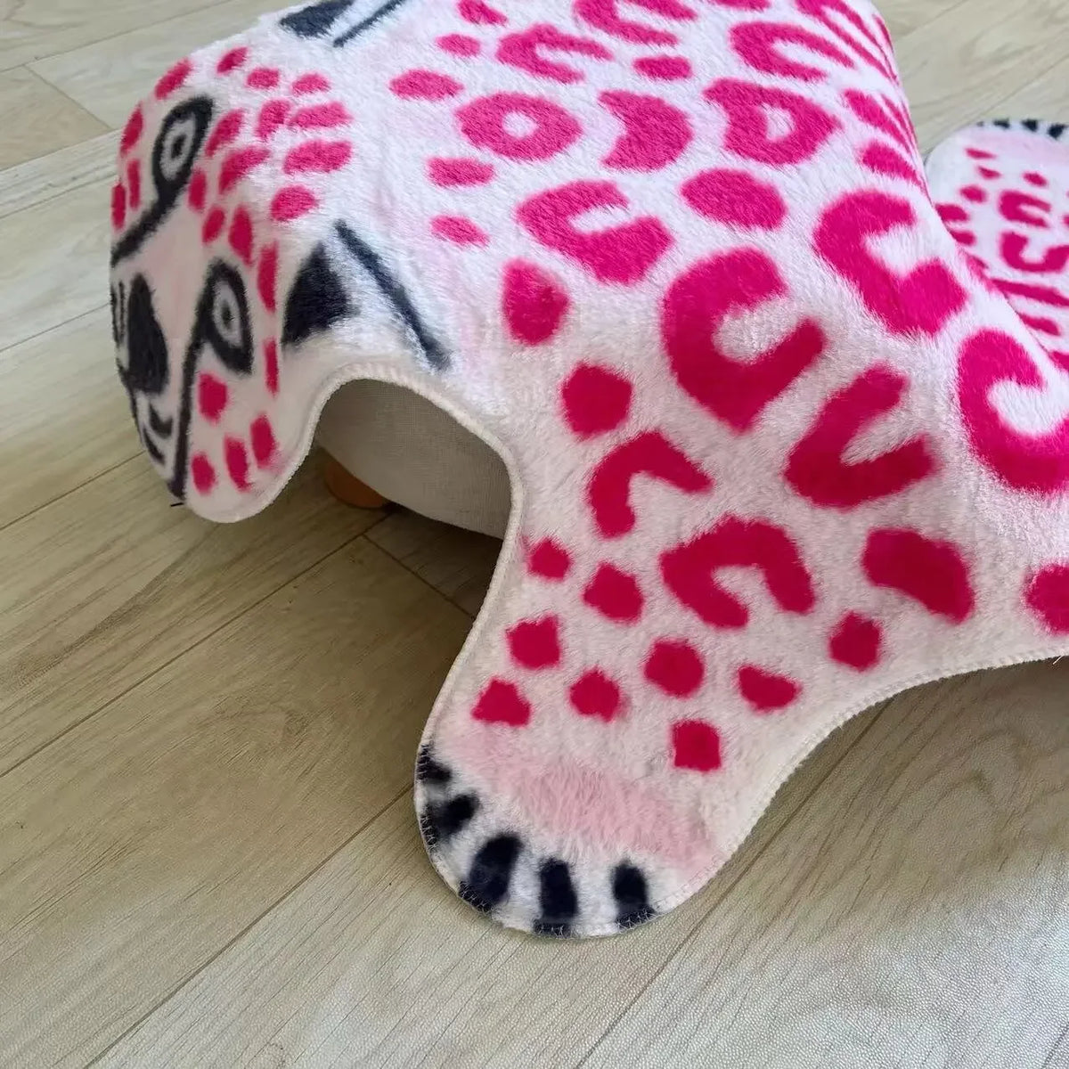 Pink Leopard Shape Rug – Soft Plush Animal Area Carpet