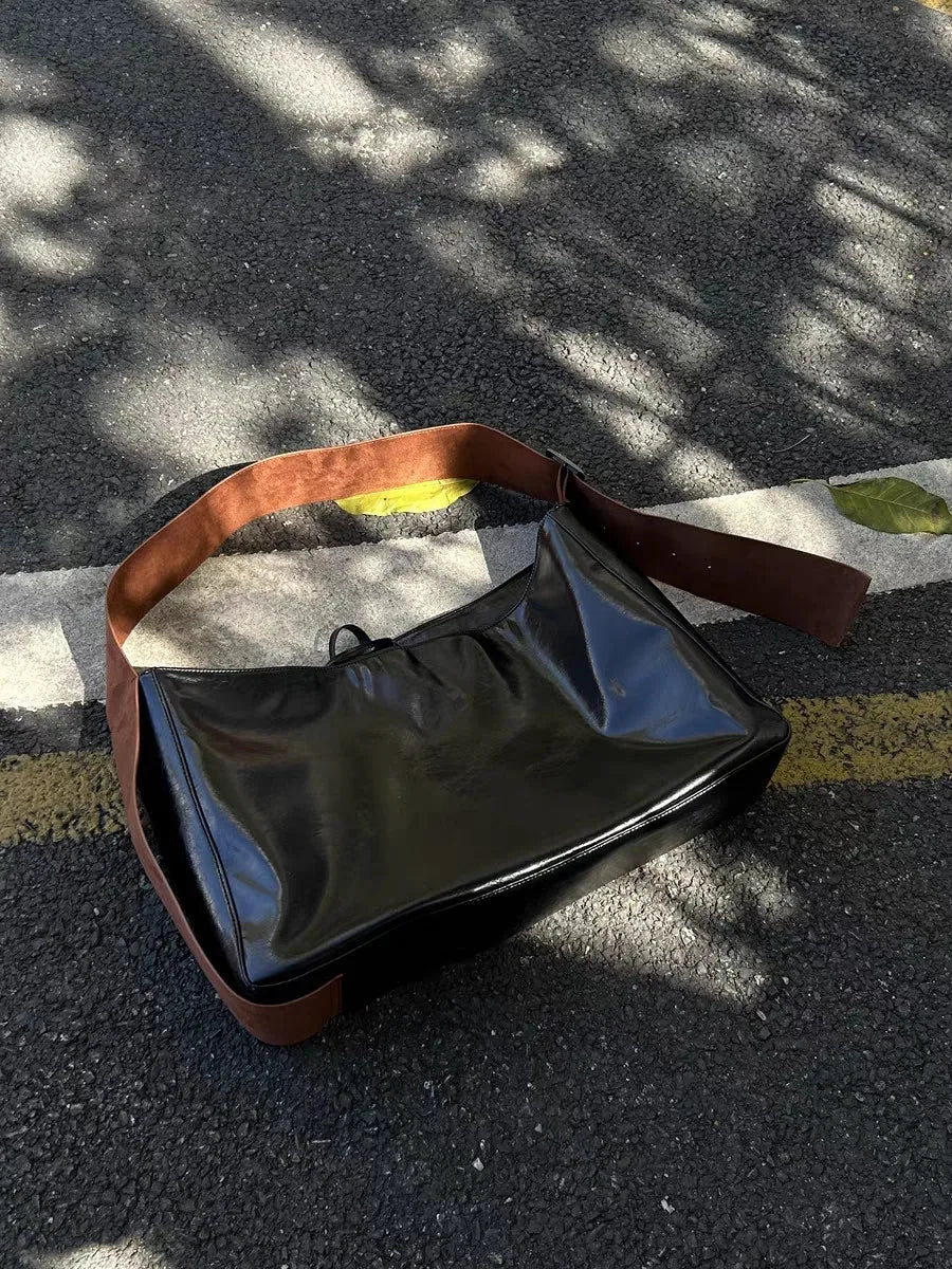 Retro Black Messenger Bag Women New Pu Leather Large Capacity