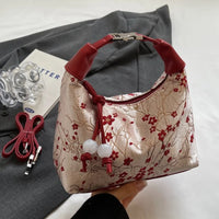 Red Flower Pattern
