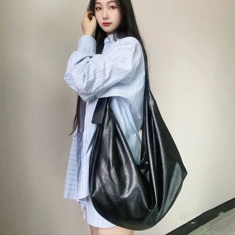 New Loose Style Large Capacity Black Dumpling Bag