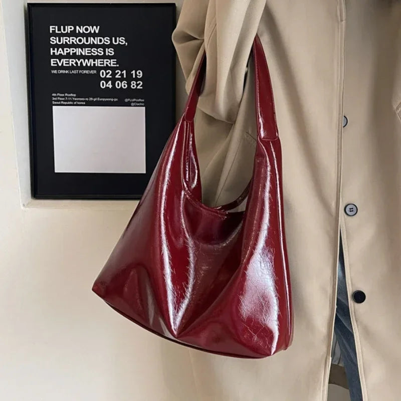 Large Capacity Red Bag For Women 2026 New Retro Texture