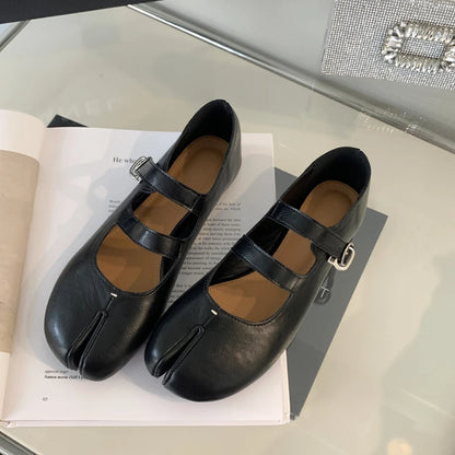 Women's Split Toe Mary Jane Flats – Tabi Leather Buckle Shoes