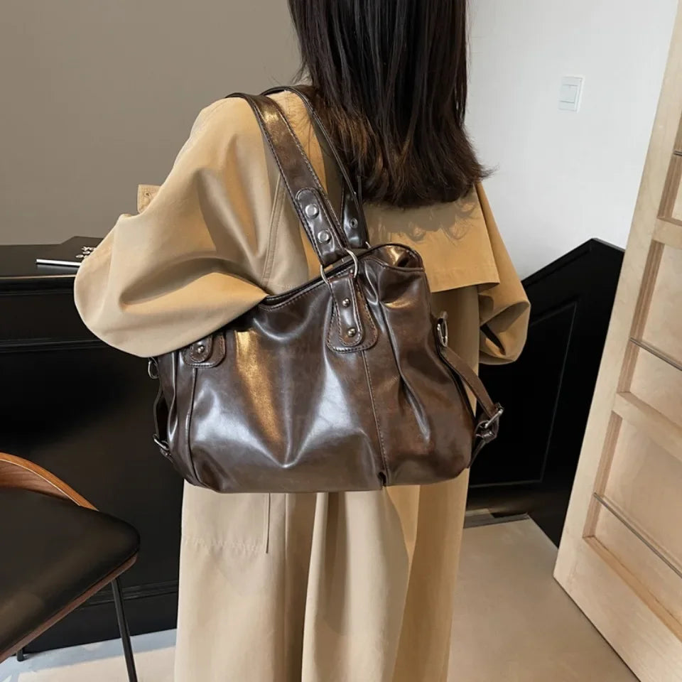Retro Brand Roomy Shoulder Bag