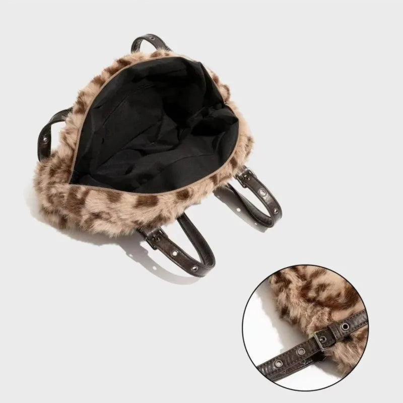 Hot Girl Leopard Plush Underarm Bag