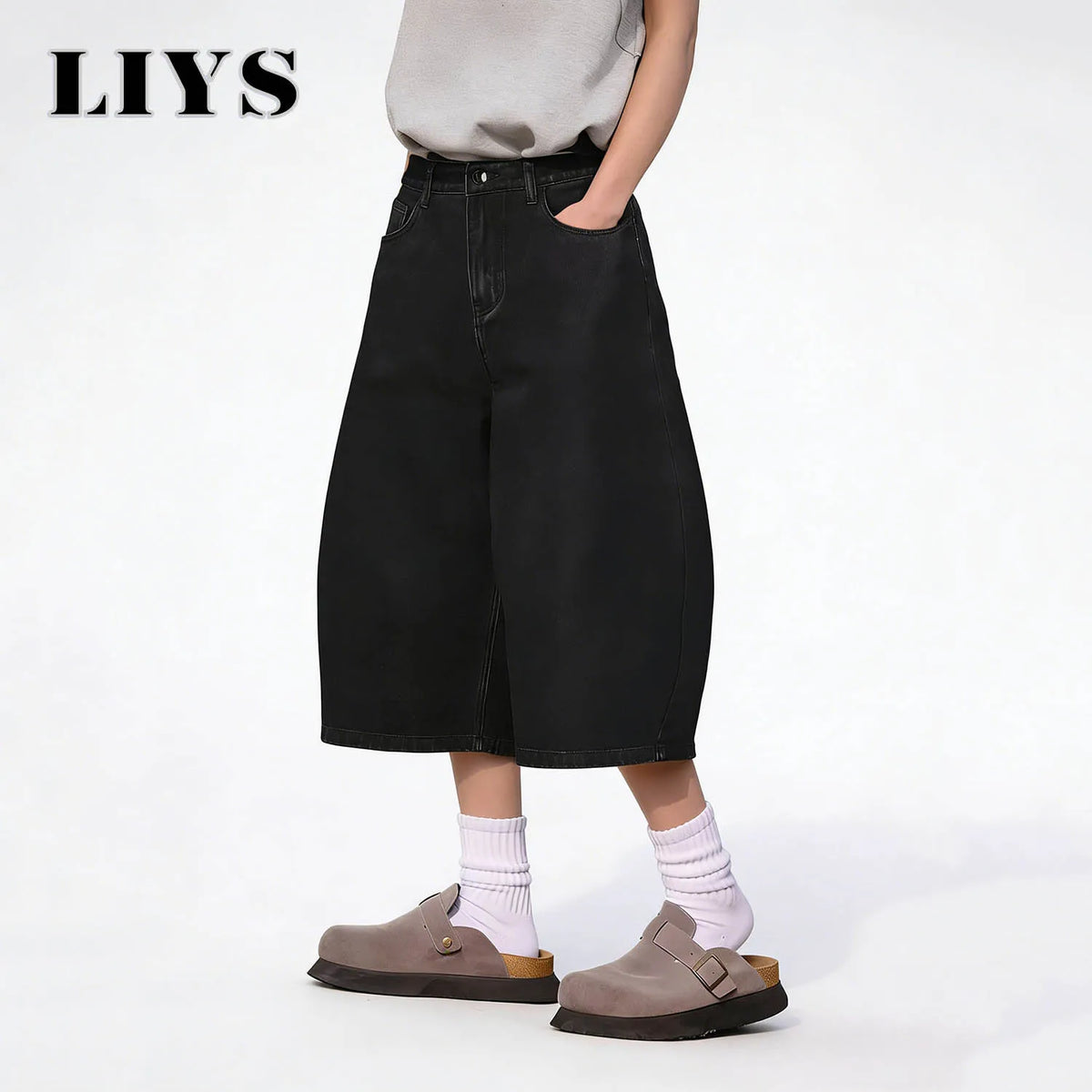 Baggy Black Denim Shorts – Wide Leg Unisex Streetwear