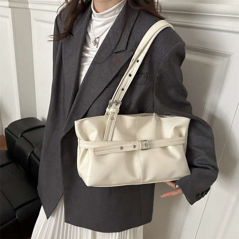 Large Capacity Women's Shoulder Bag