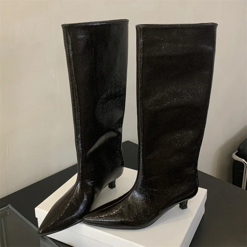 Women's Knee-High Boots – Pointed Toe Kitten Heel Dark Red