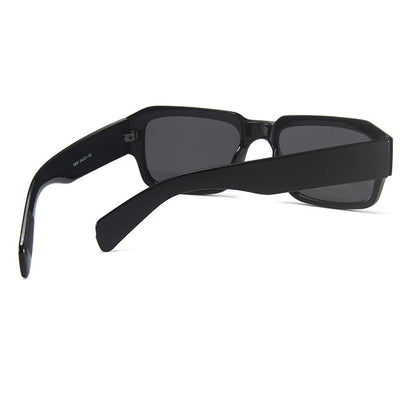 Chunky Square Sunglasses – Unisex Retro Bold Frame Shades
