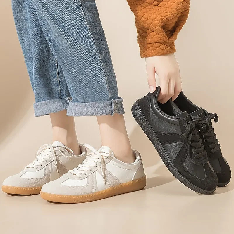 Women's Retro Flat Sneakers – Suede Leather Casual Trainer Shoes Plus Size