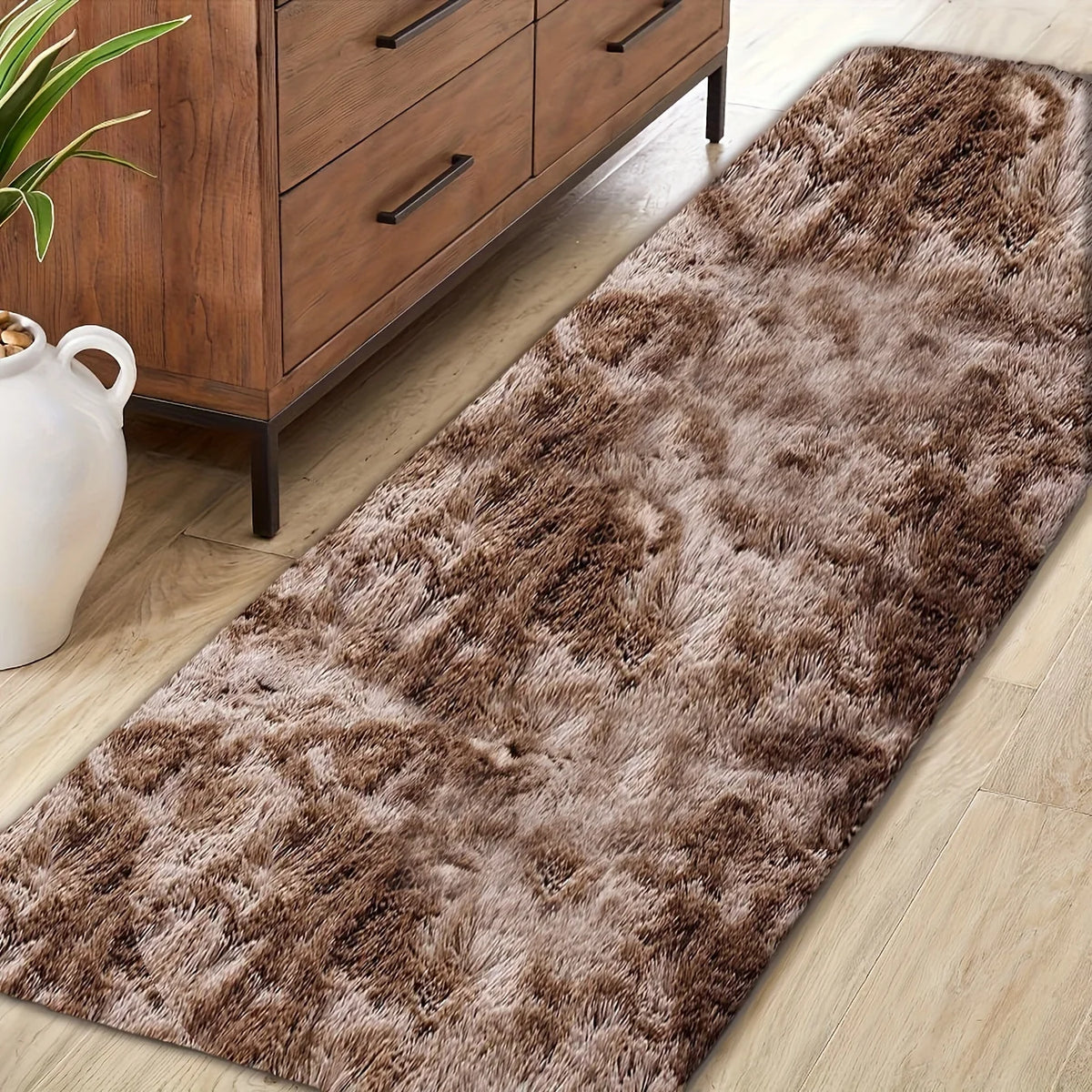 Tie-Dye Plush Shaggy Rug – Soft Non-Slip Carpet for Bedroom & Living Room