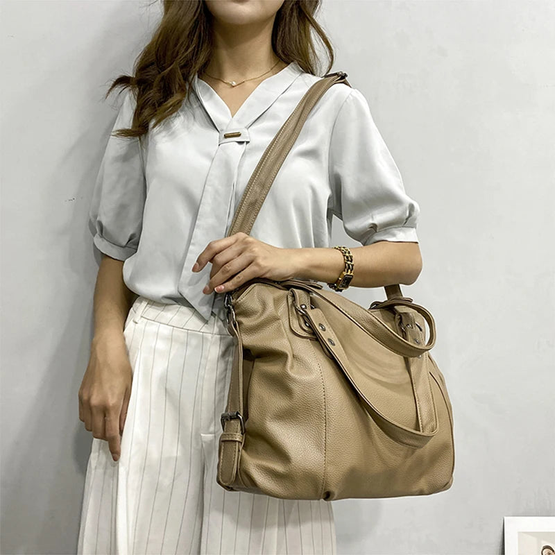 Women's Retro Roomy Shoulder Bag Female Luxury