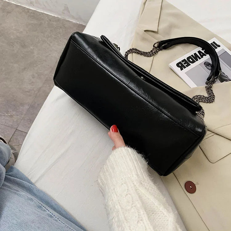 Quilted Chain Crossbody Bag for Women – Soft Flap Shoulder Bag