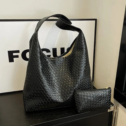 Women's Retro Artificial Leather Woven Pattern Shoulder Bag