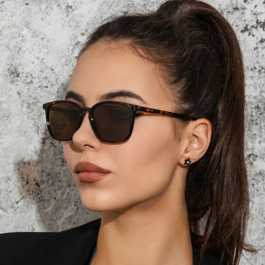 Retro Rectangle Sunglasses Women Tortoise Frame Colorful