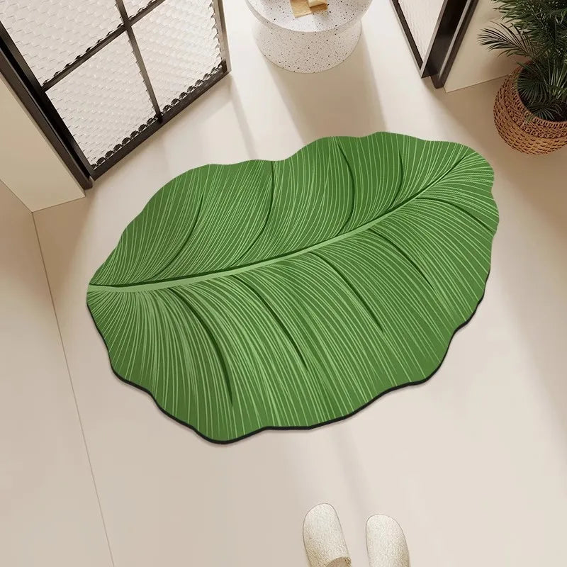 Green Leaf Shaped Bathroom Mat – Absorbent Anti-Slip Diatom Mud Floor Mat