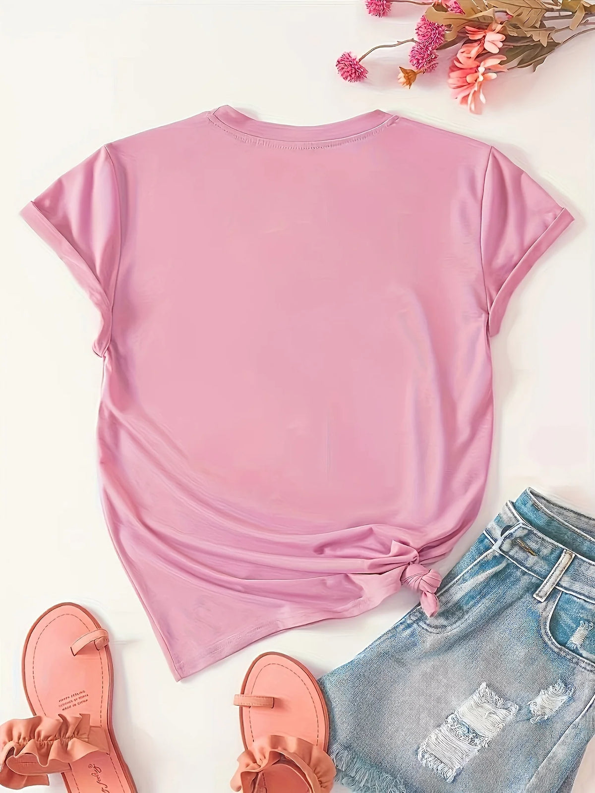 Paris France Graphic T-Shirt – Women's Casual Short Sleeve Round Neck Tee
