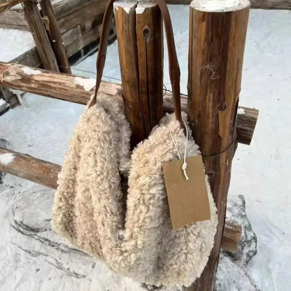 Luxury Fashion New 2026 Imitation Lamb Wool Shoulder Bag
