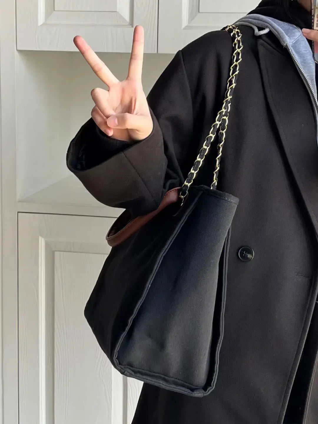Retro Large Capacity Black Tote Bag Women Autumn Vintage