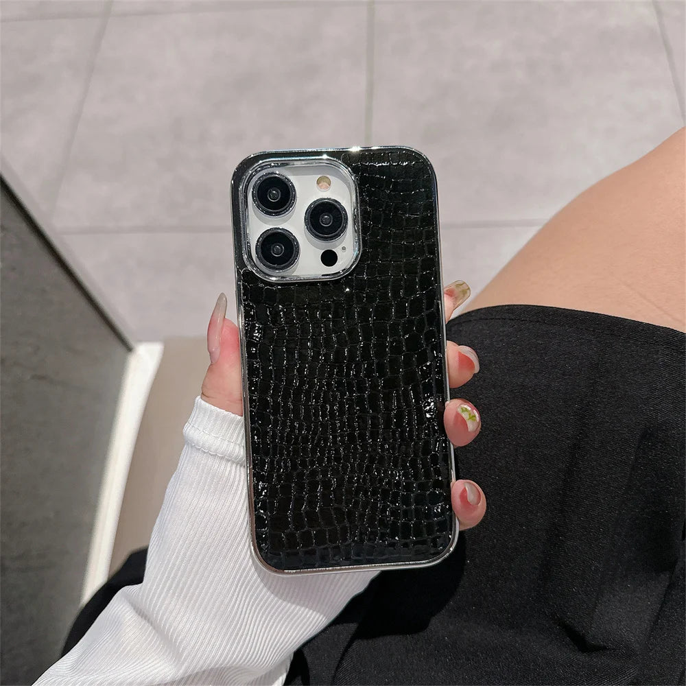 Crocodile Pattern iPhone Case with Chrome Plating – iPhone 11 to 17 Series