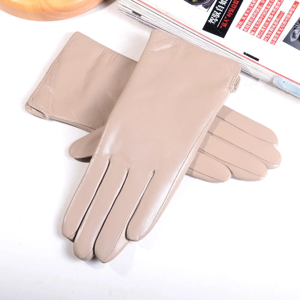 Women's Leather Wool-Lined Touchscreen Riding Gloves