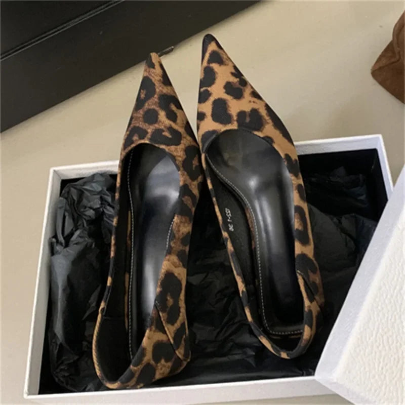 Eilyken Leopard Print Pointed Toe Pumps – Women's Low Heel Party Shoes