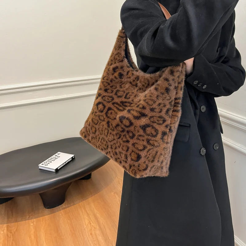 Leftside Soft Warm Faux Fur Leopard Shoulder Bags Women Winter Korean Handbags Trend Hobo Bag - Soft
