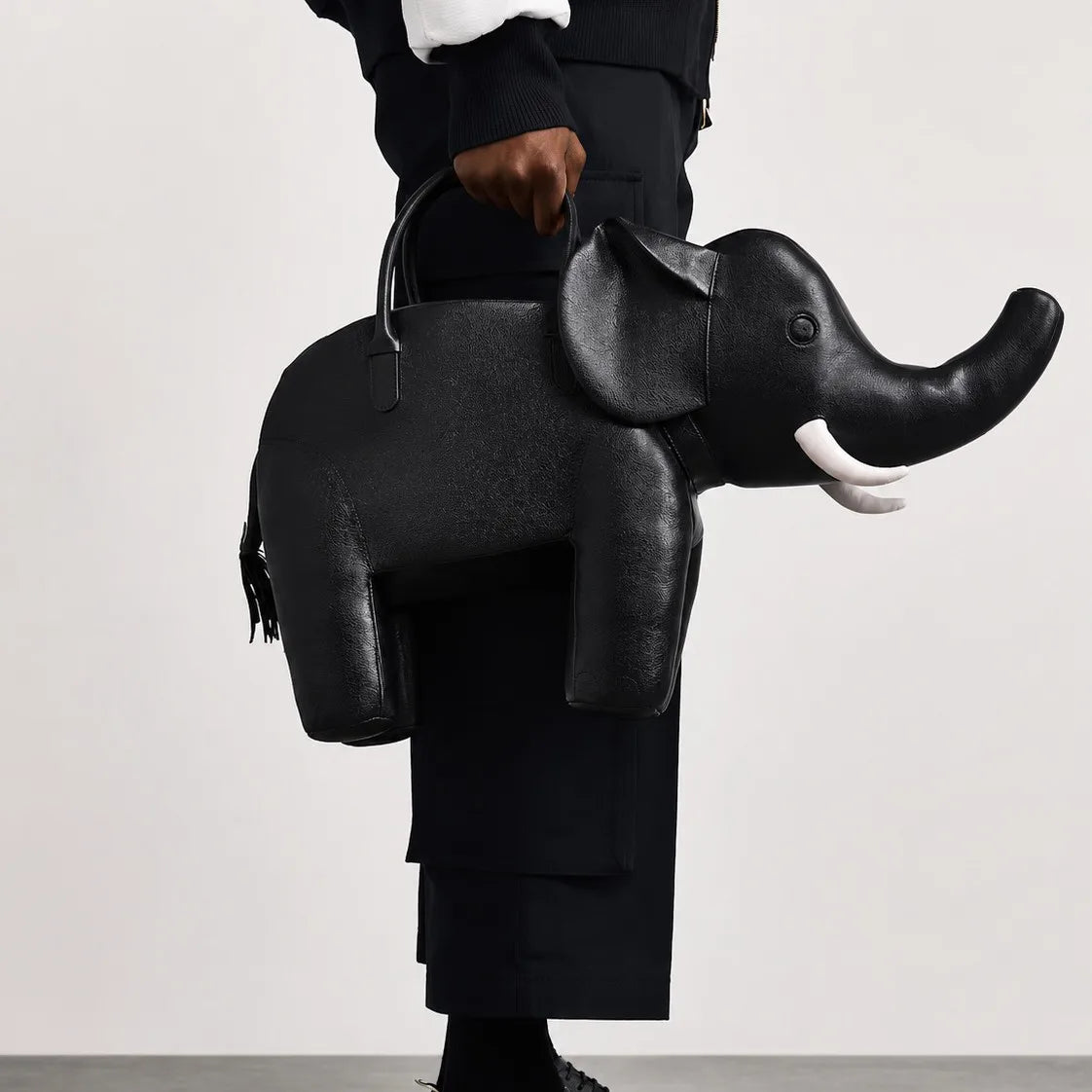 Creative Handbag Elephant Shape Shoulder Bag Pu Versatile Zipper Luxury Retro Casual Messenger