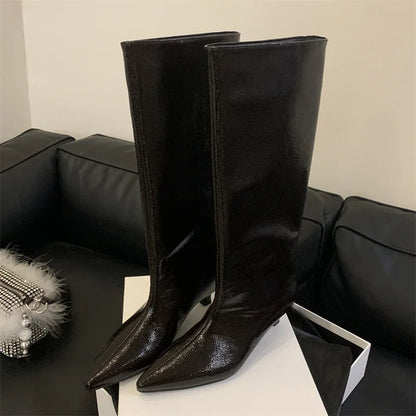 Women's Knee-High Boots – Pointed Toe Kitten Heel Dark Red