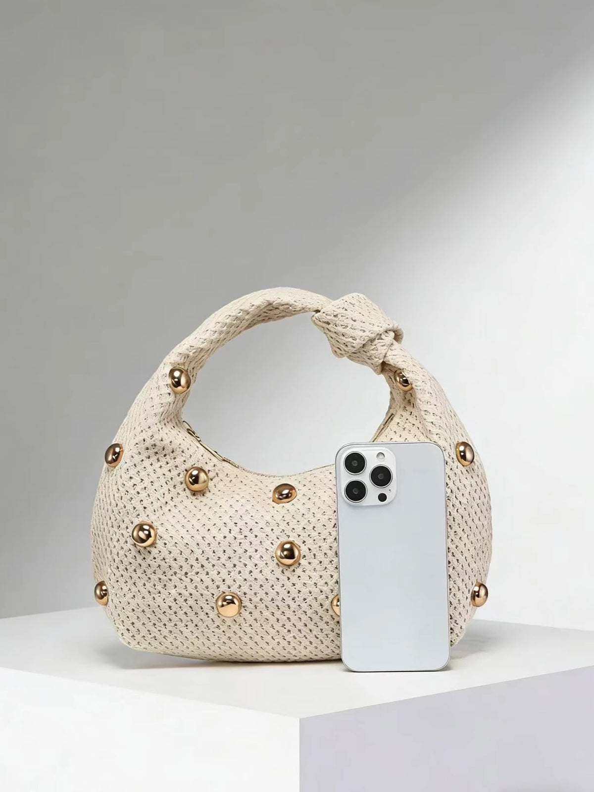 Retro Bohemian Embossed Straw Shoulder Bag