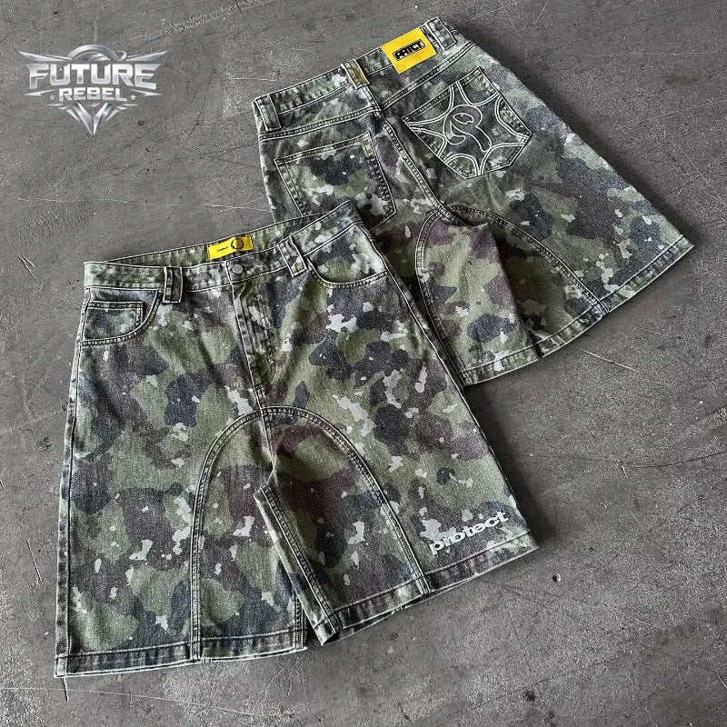 Mens Denim Shorts Vintage Camo Embroidery Protect Streetwear Harajuku Unisex Loose Fit Washed Five