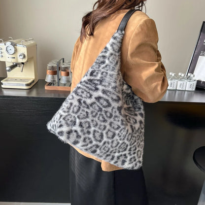 Leftside Soft Warm Faux Fur Leopard Shoulder Bags Women Winter Korean Handbags Trend Hobo Bag - Soft