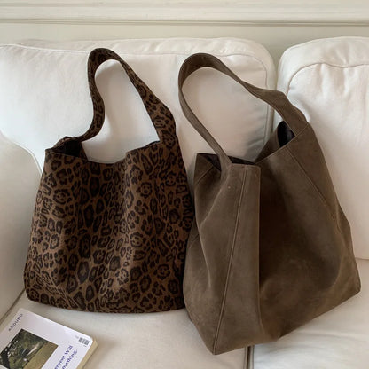 Trendy Casual Soft Textile Women's Shoulder Bag
