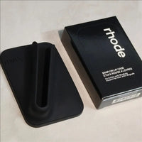 Black Holder