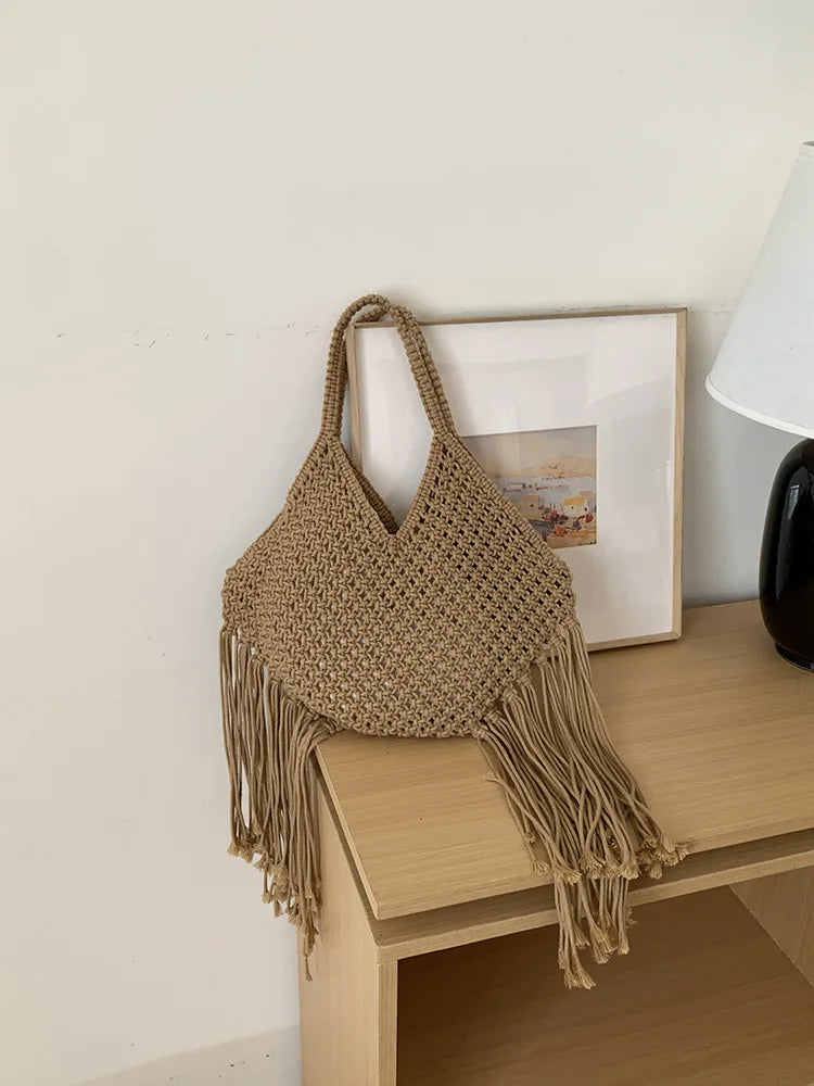 Straw Weave Tassel Tote Bag – Large Capacity Beach Shoulder Bag for Women