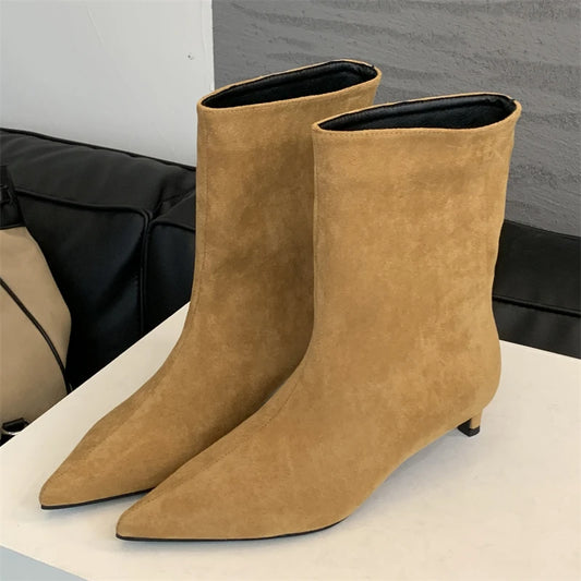 Women's Pointed Toe Ankle Boots – Vintage Low Heel Suede Booties